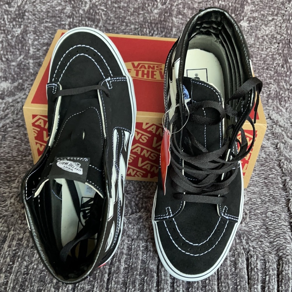 Vans Sk8-Hi Flame Black/White WMNS - Picture 13 of 16